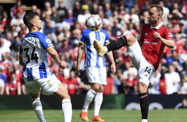  曼联锋霸打破球荒，滕哈赫变阵收获奇效  