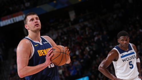  约基奇27+15掘金登顶西部榜首  